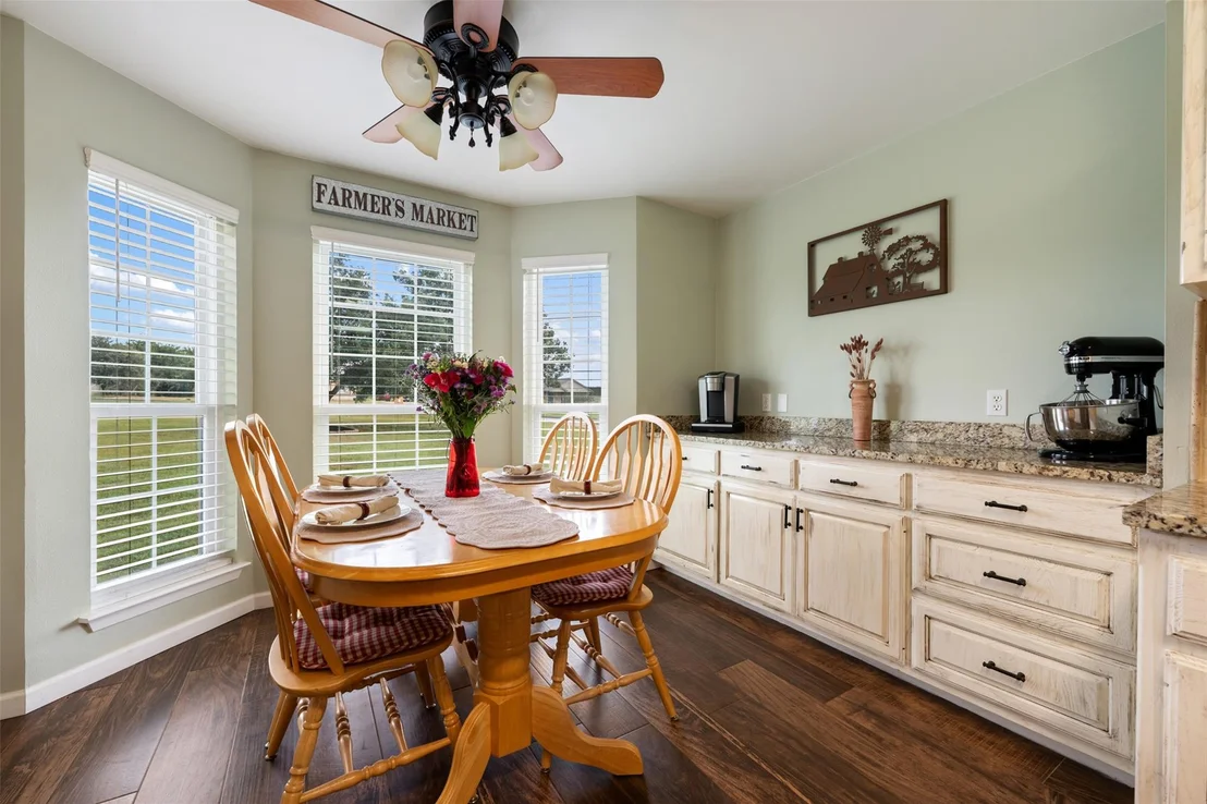 Photo of 111 Lookout CIR