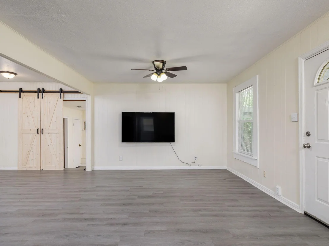 Photo of 113 Circle DR
