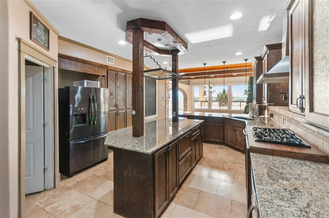 Photo of 6588 Starks RD