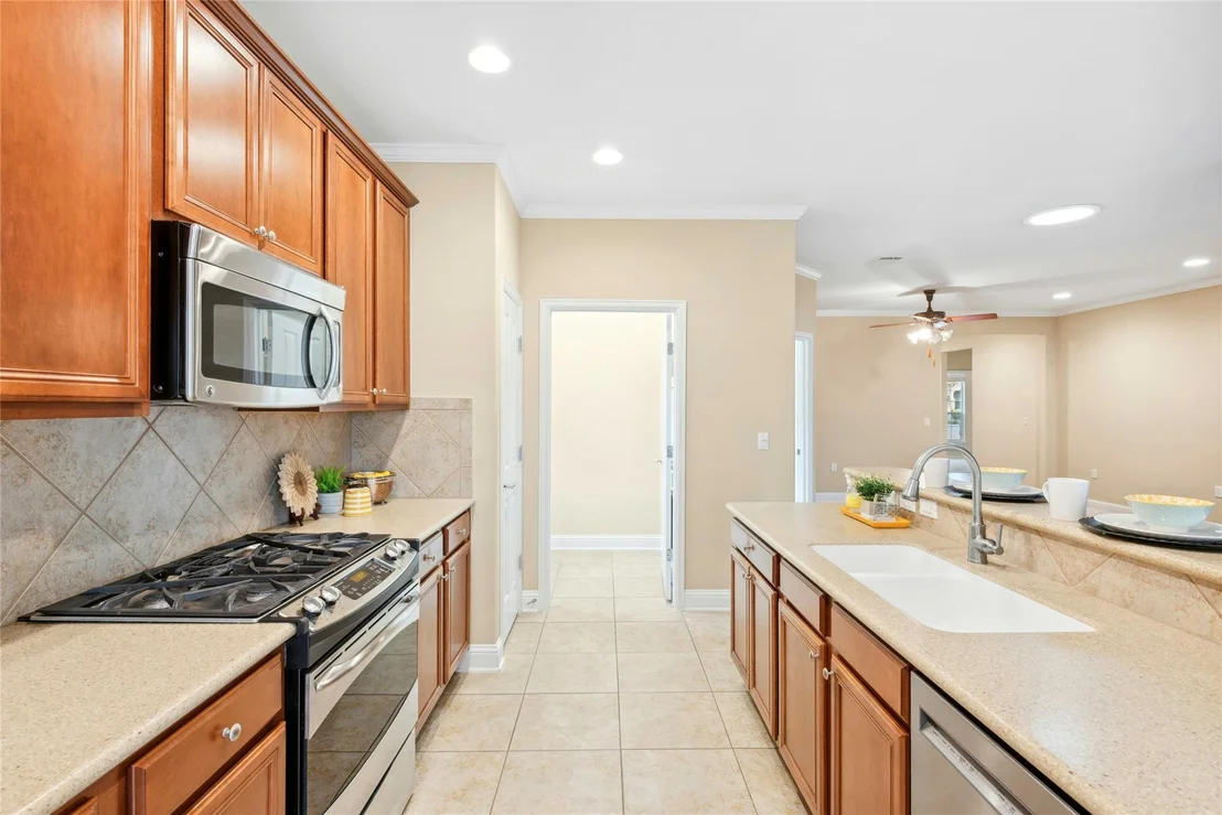 Photo of 634 Apache Mountain LN
