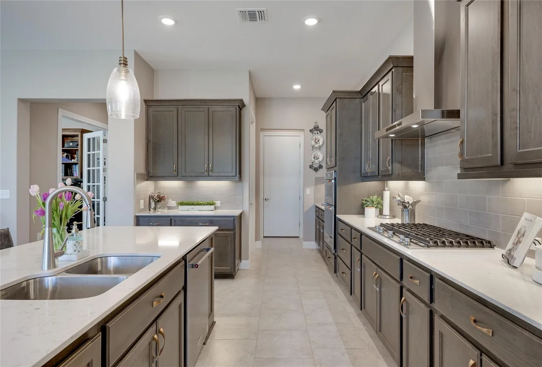 Photo of 102 Pointer LN