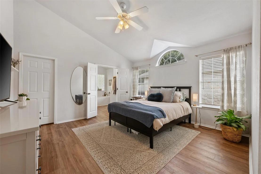 Photo of 3112 Lynnbrook DR