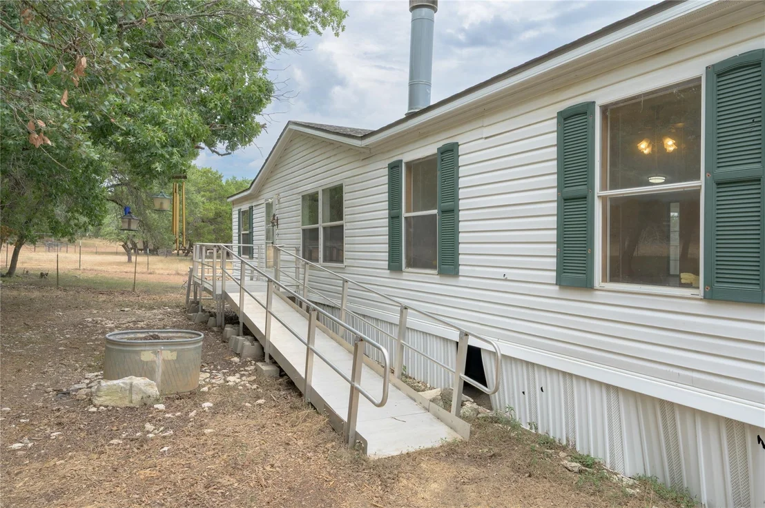 Photo of 1100 Ramms DR