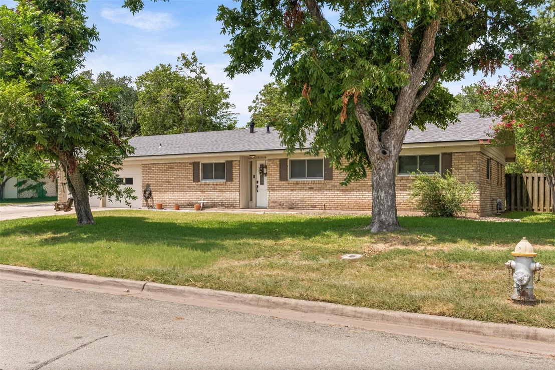 Photo of 3302 Chisholm TRL
