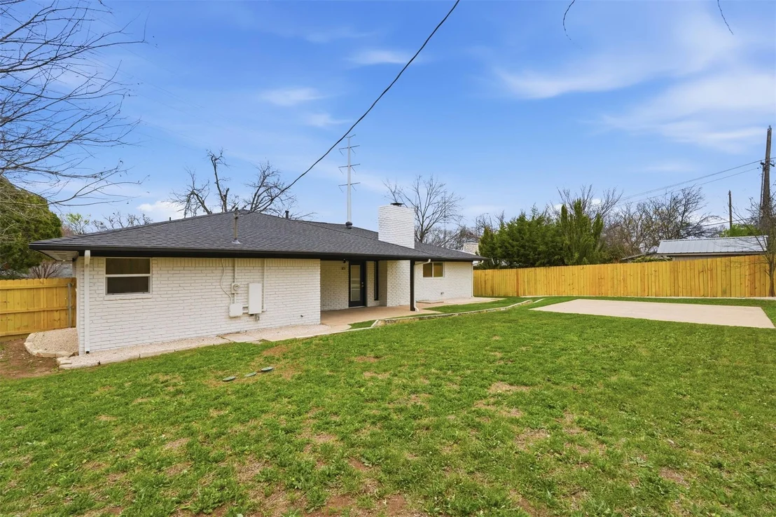 Photo of 11302 Eubank DR
