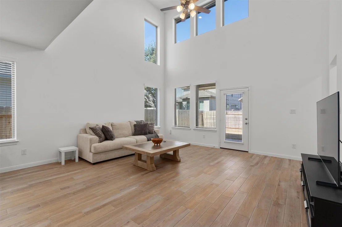 Photo of 338 Langhorne BND