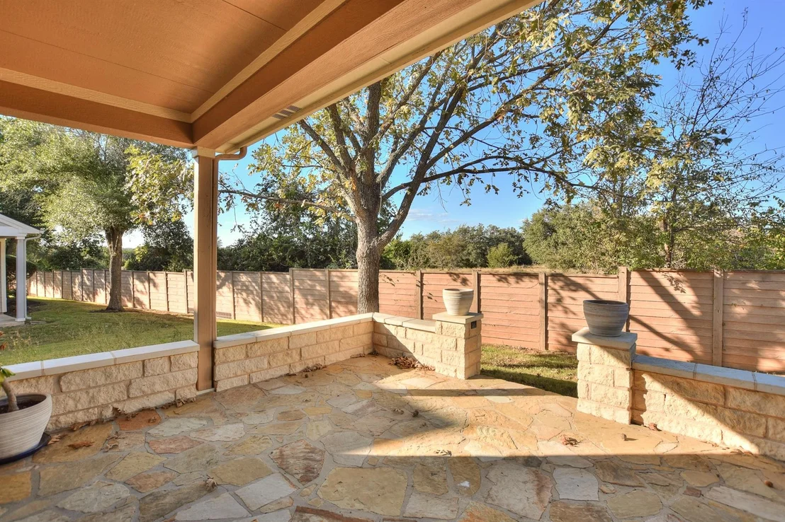 Photo of 245 Bonham LOOP