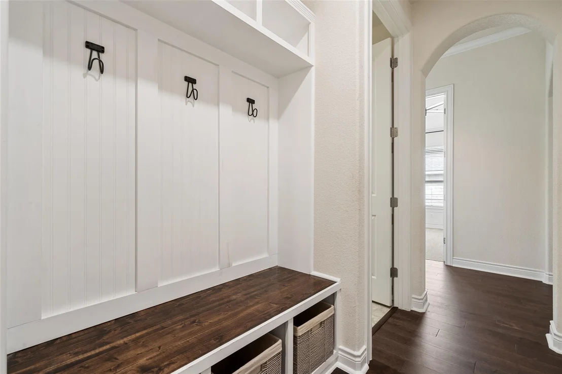 Photo of 624 Anfield CIR