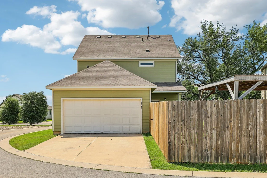 Photo of 1813 Cantonata DR
