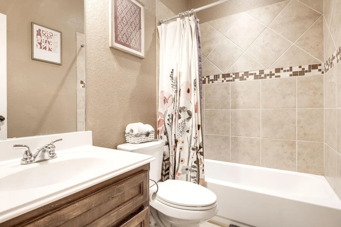 Photo of 2411 Scott DR