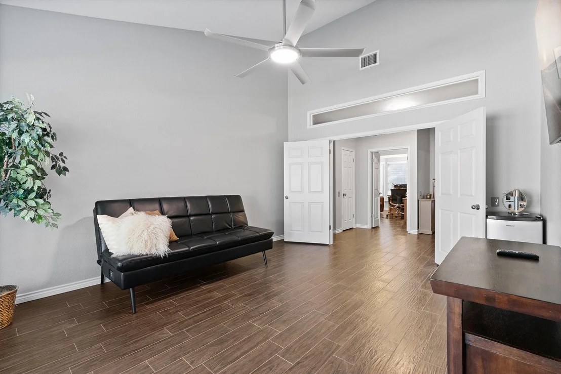 Photo of 6424 Old Harbor LN