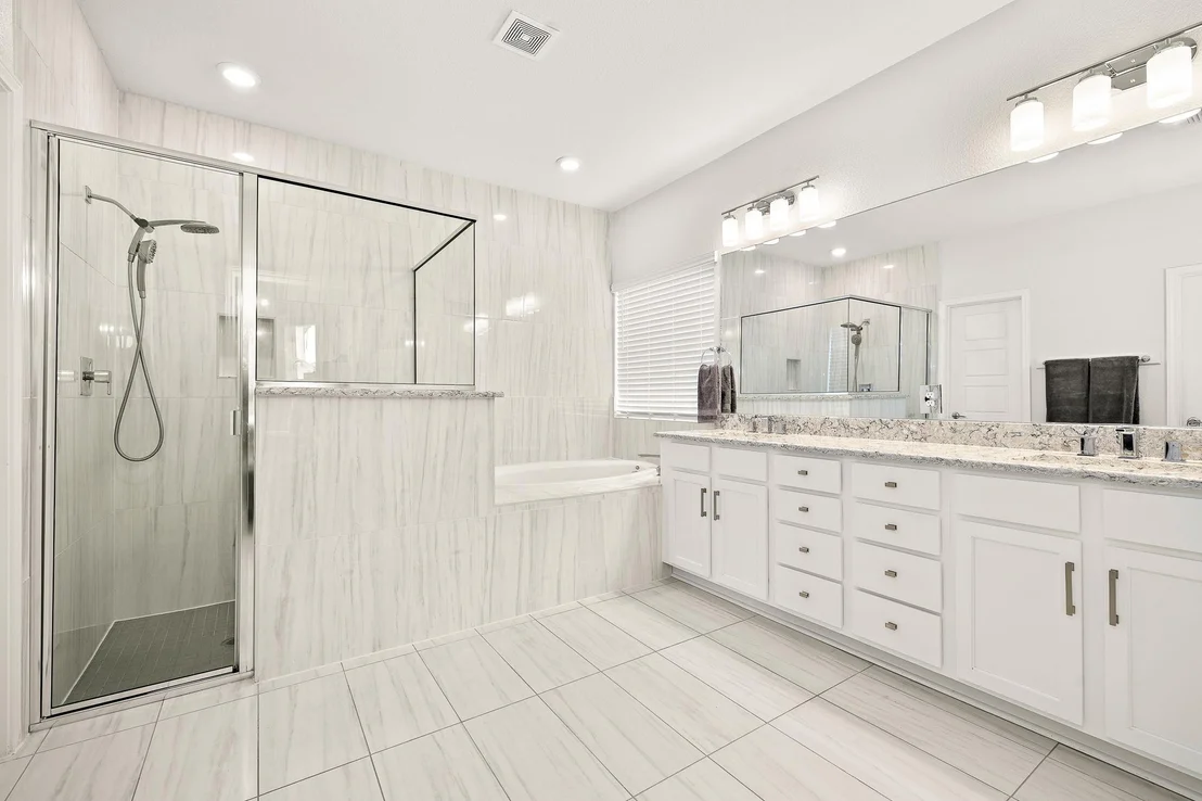 Photo of 16713 Elsinore LN