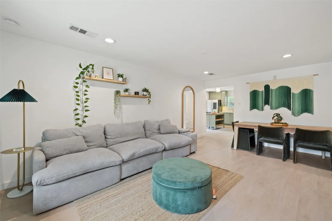 Photo of 3208 Goodwin Ave