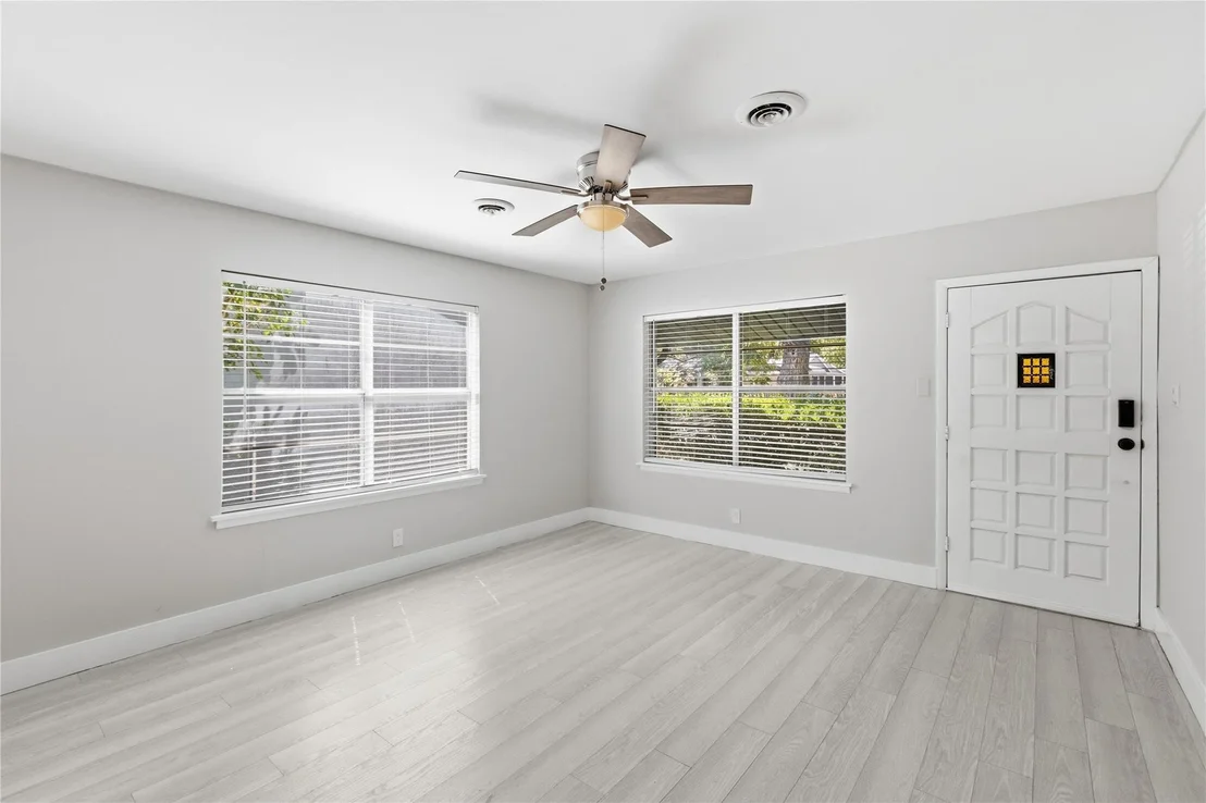 Photo of 3206 Goodwin Ave