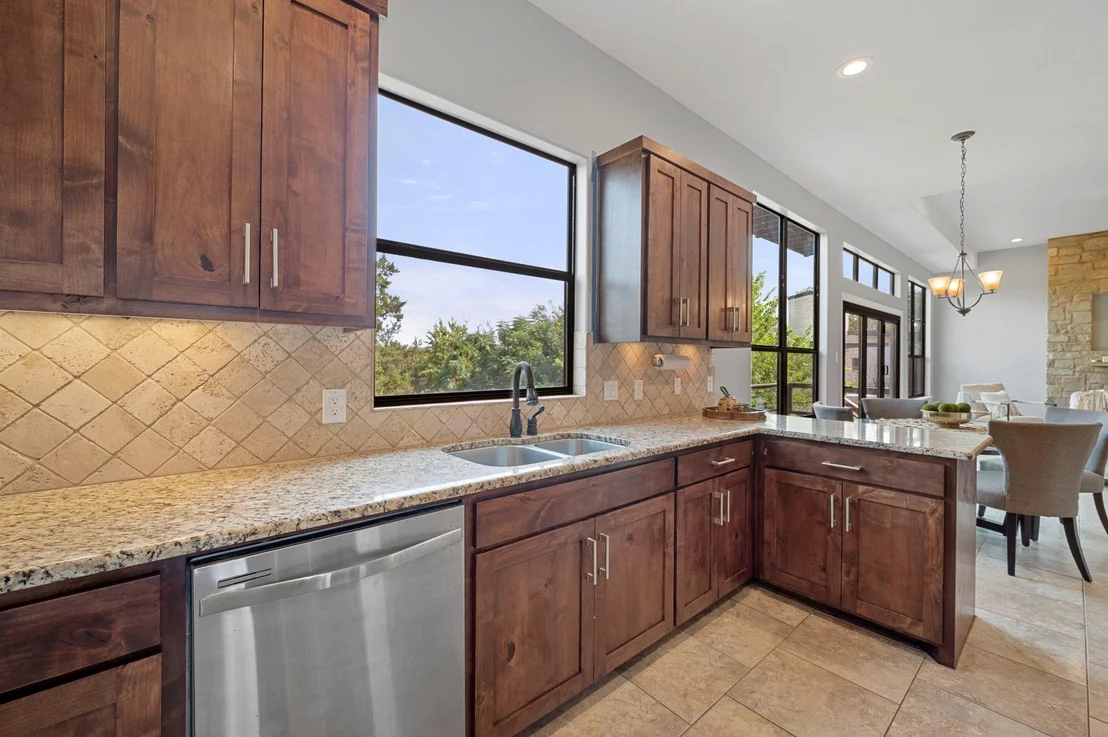 Photo of 2402 Eagle PT