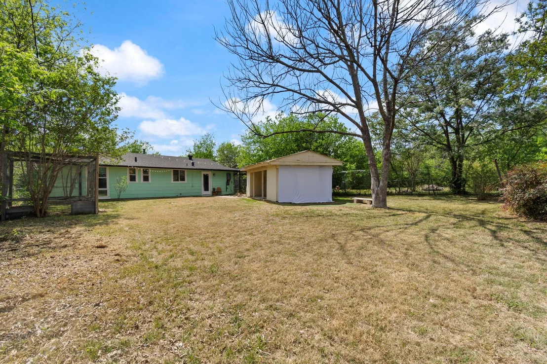 Photo of 1610 Corona DR
