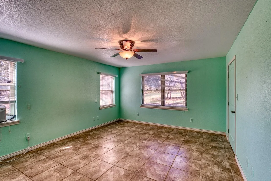 Photo of 1129 Lonesome LOOP