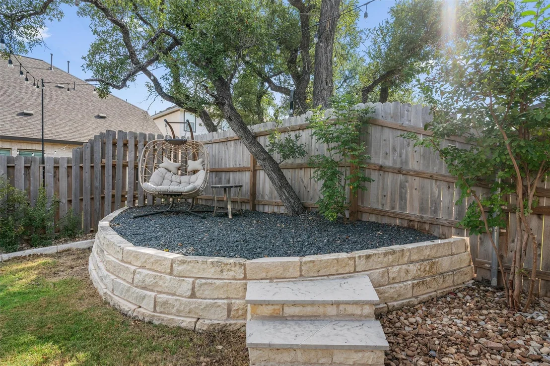 Photo of 533 Mallow RD