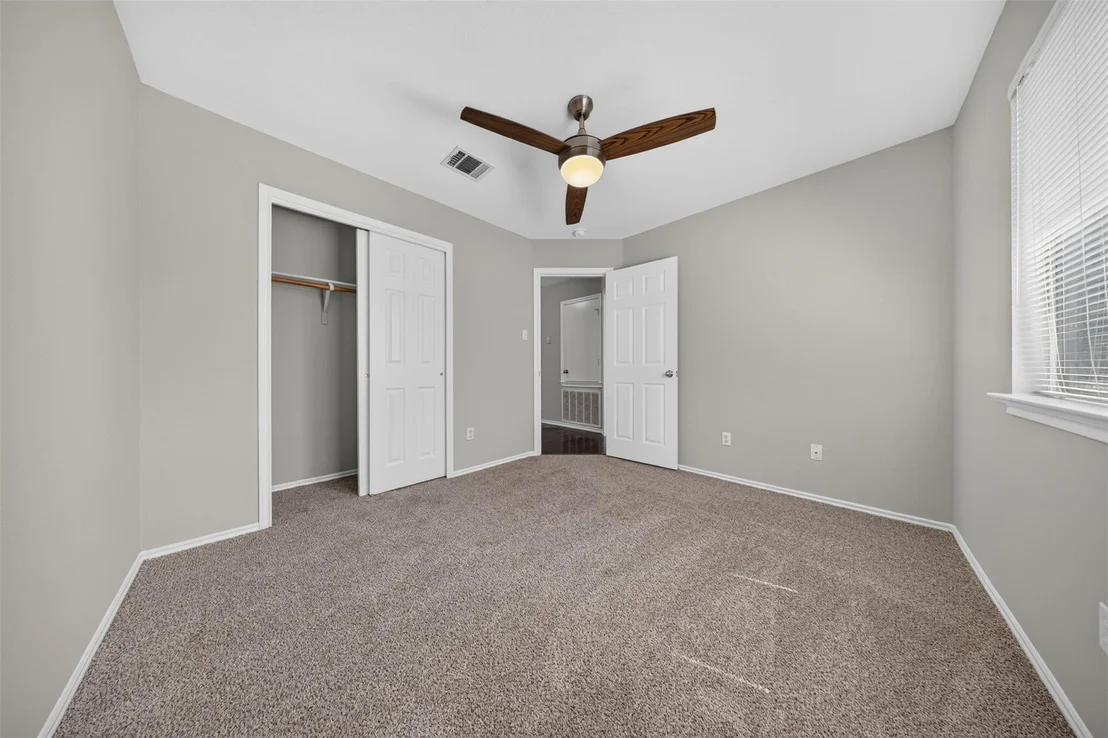 Photo of 112 Northern TRL