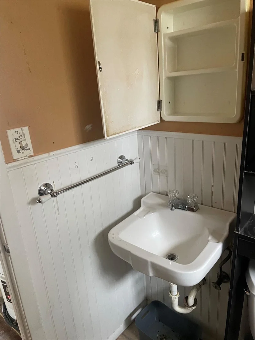 Photo of 706 Sheffield Ave