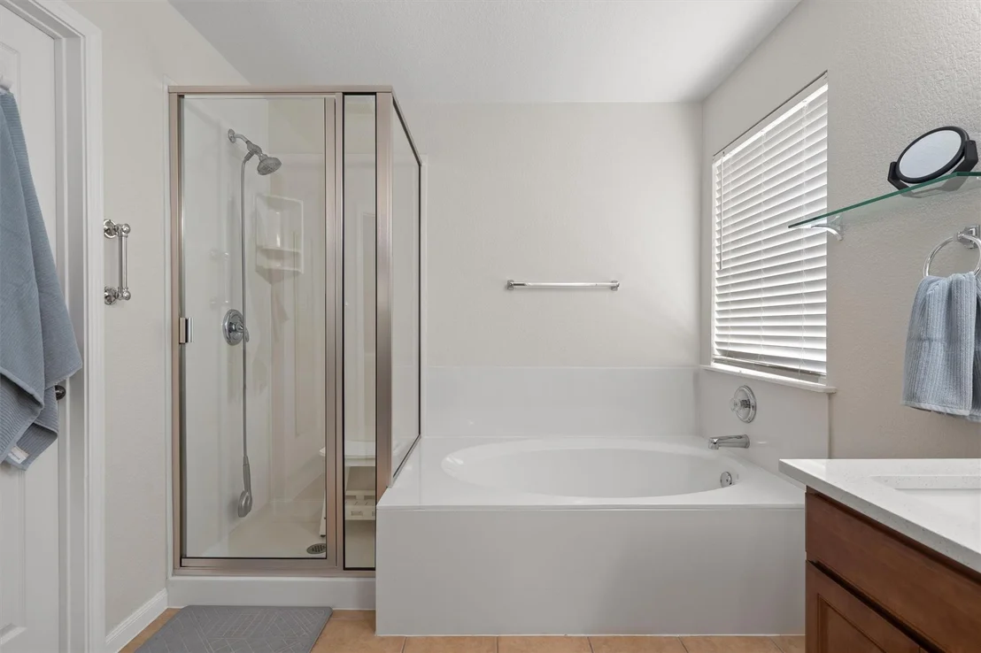 Photo of 332 Hidden Brook LN