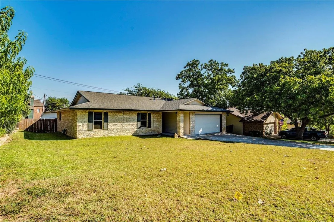 Photo of 706 WINDSOR RD