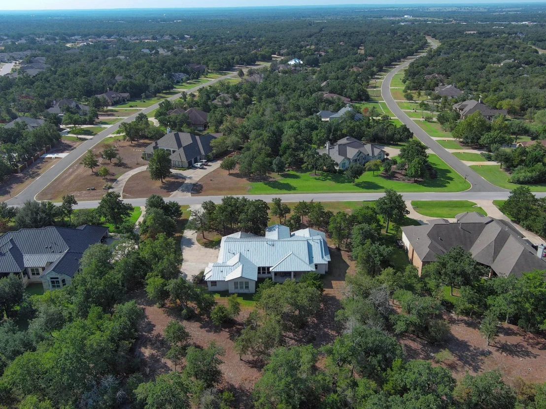 Photo of 140 Old Windmill LN