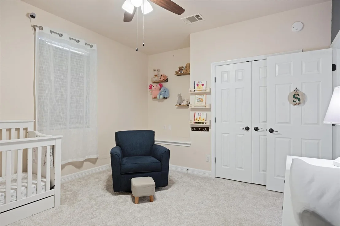Photo of 208 Dawn DR