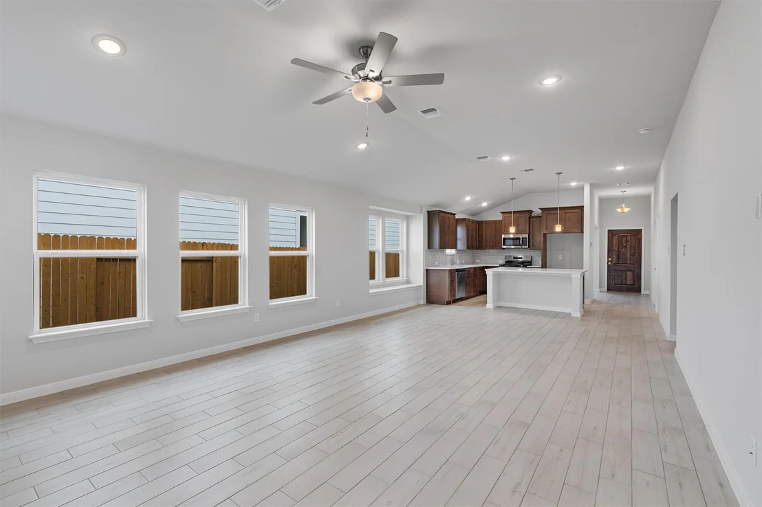 Photo of 320 Stellar Wind DR