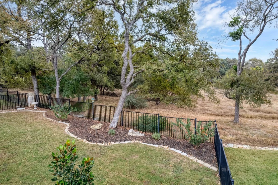 Photo of 104 Larkspur LN