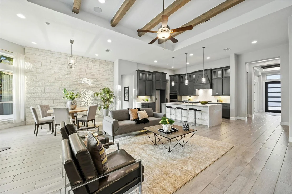 Photo of 218 Questa TRL