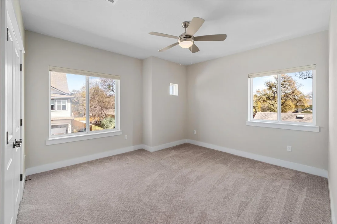 Photo of 7207 Albert RD