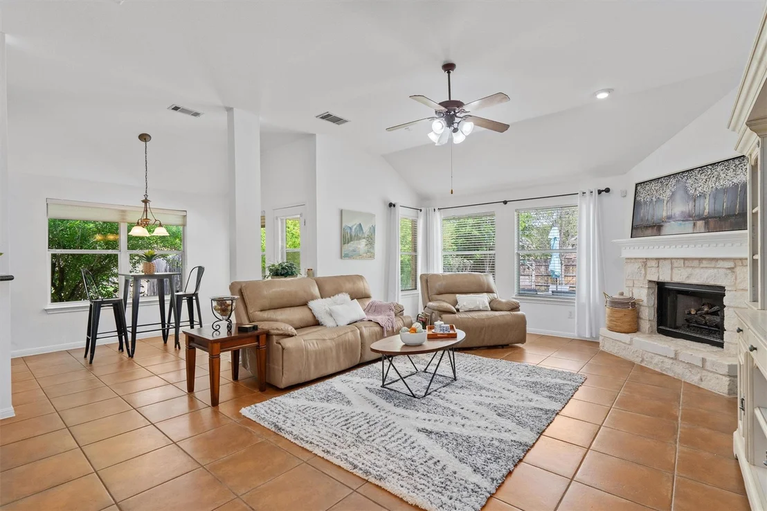 Photo of 9437 Caves Valley DR