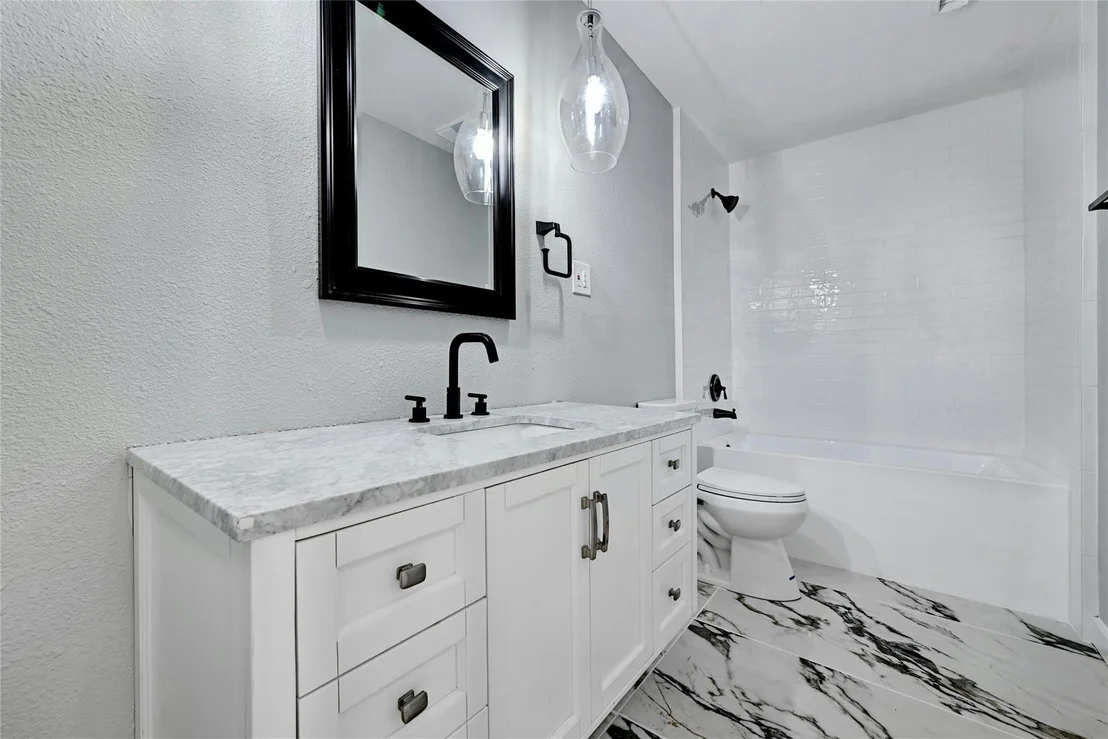Photo of 11131 Pinehurst DR
