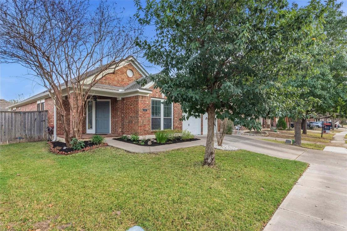 Photo of 11517 Shadow Creek DR