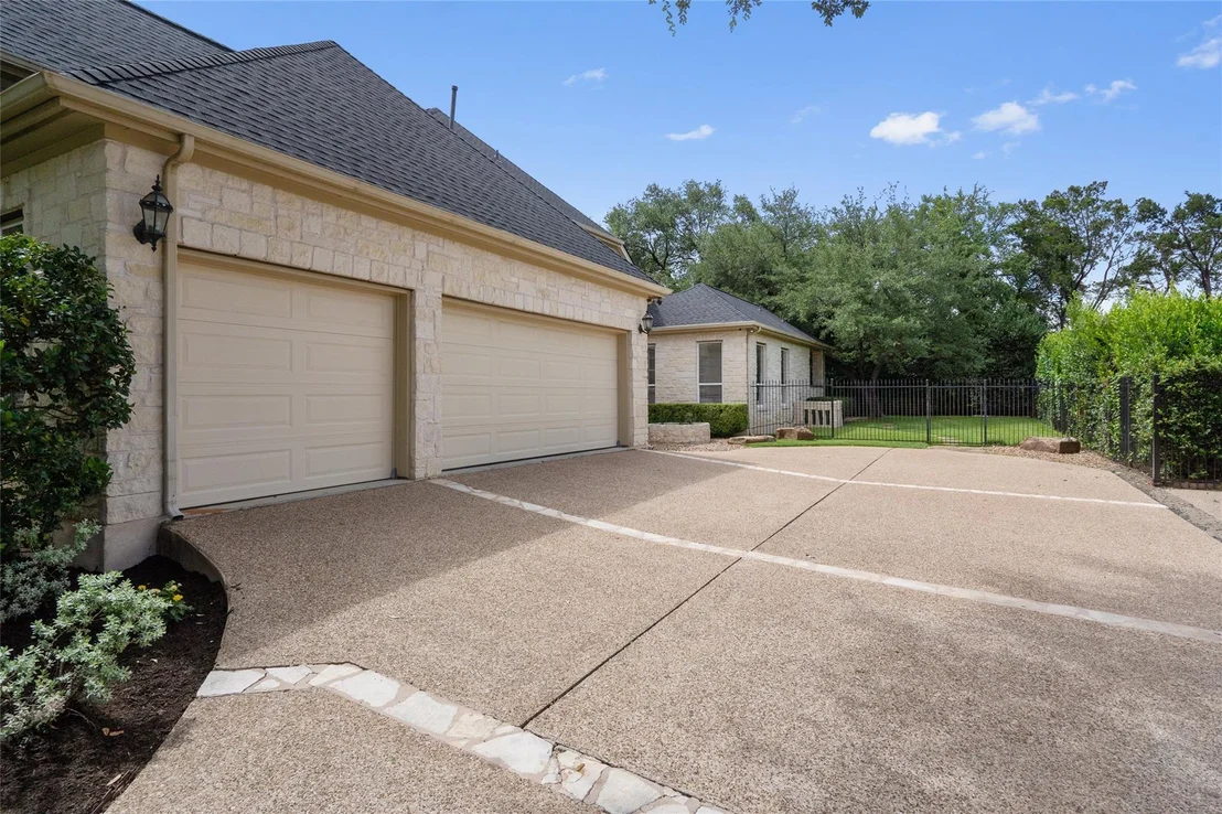 Photo of 4313 Rio Robles DR