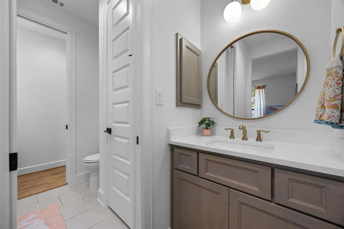 Photo of 114 Winding Oak DR