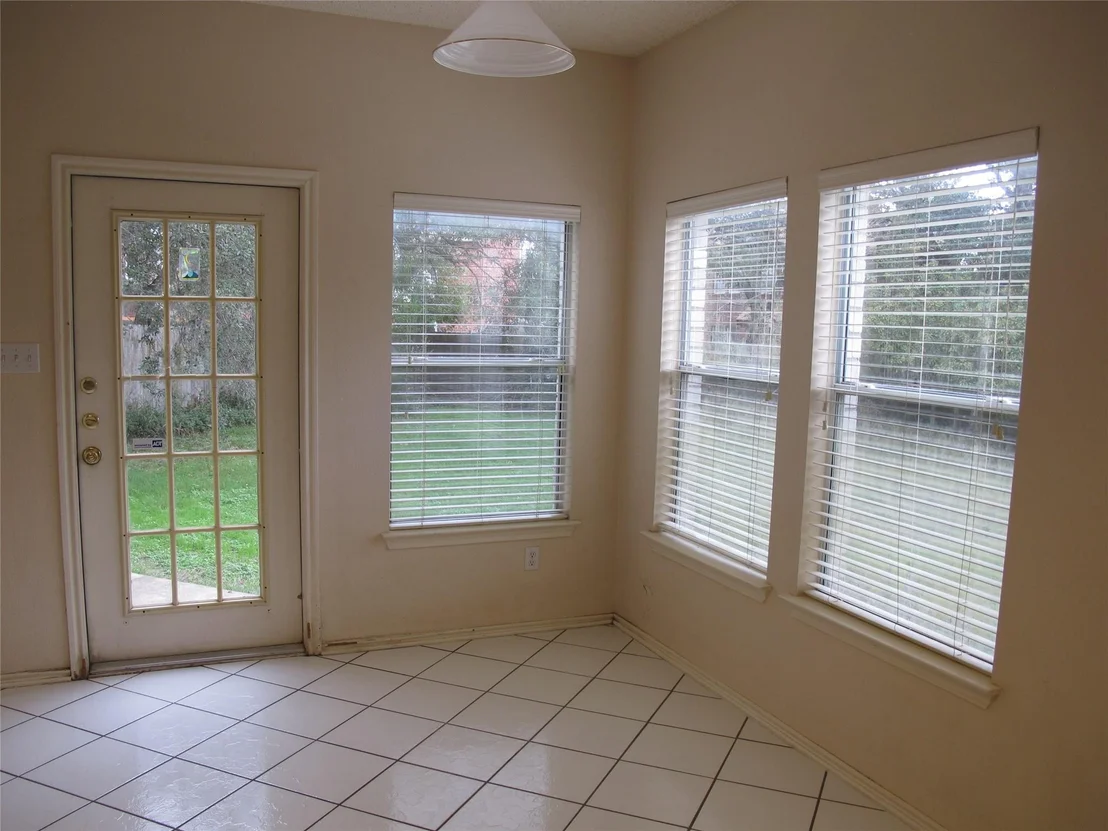 Photo of 2011 Jasper LN