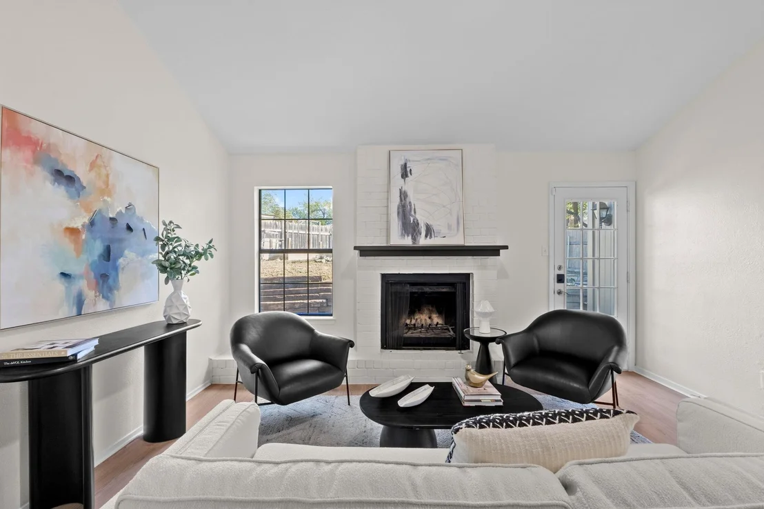 Photo of 6601 Sunstrip DR