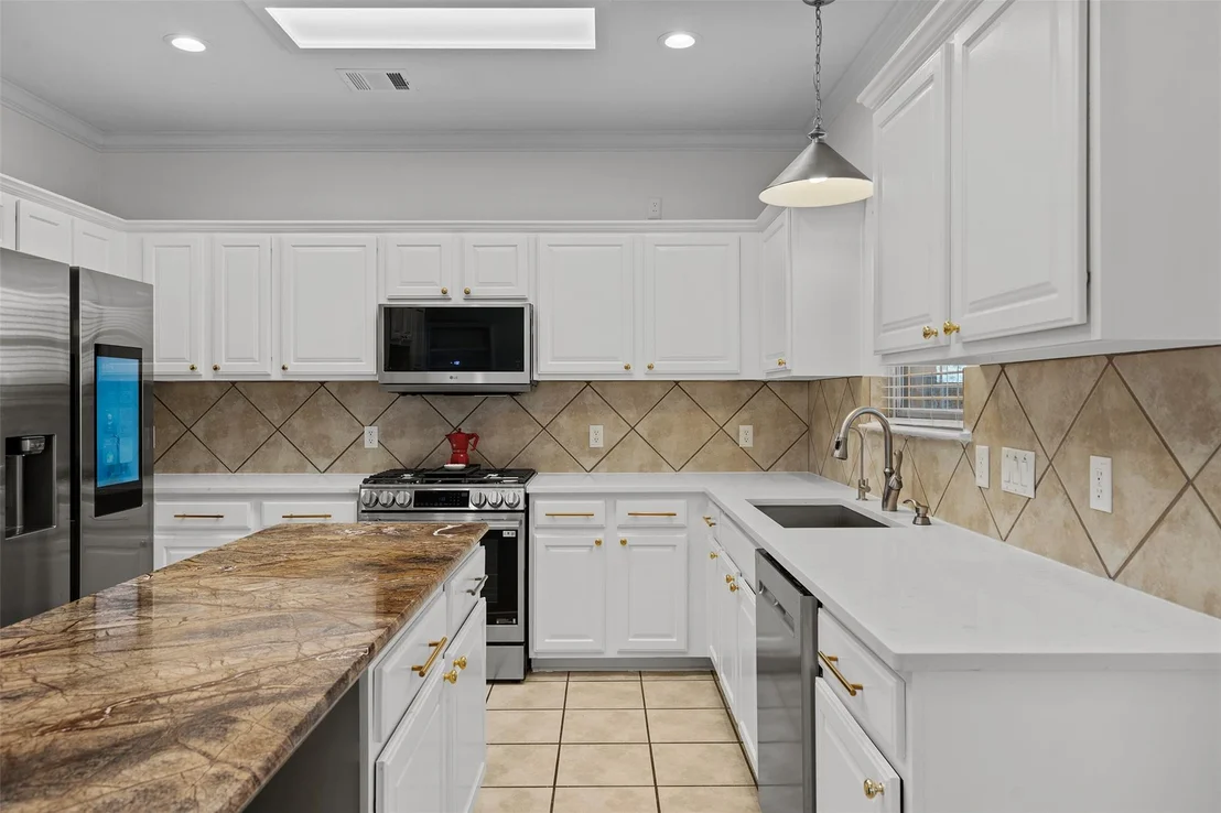 Photo of 10824 Quarry Oaks TRL
