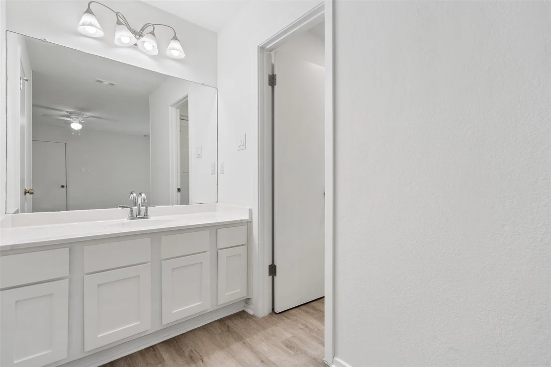 Photo of 8117 Pilgrims PL