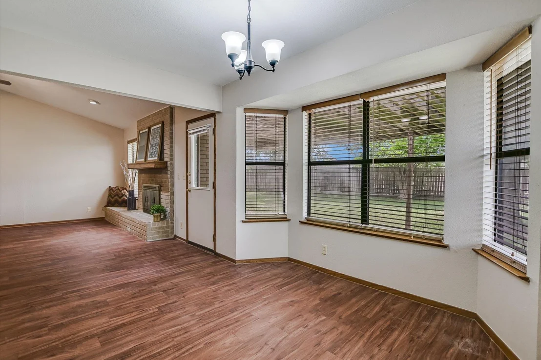 Photo of 111 Creekside DR