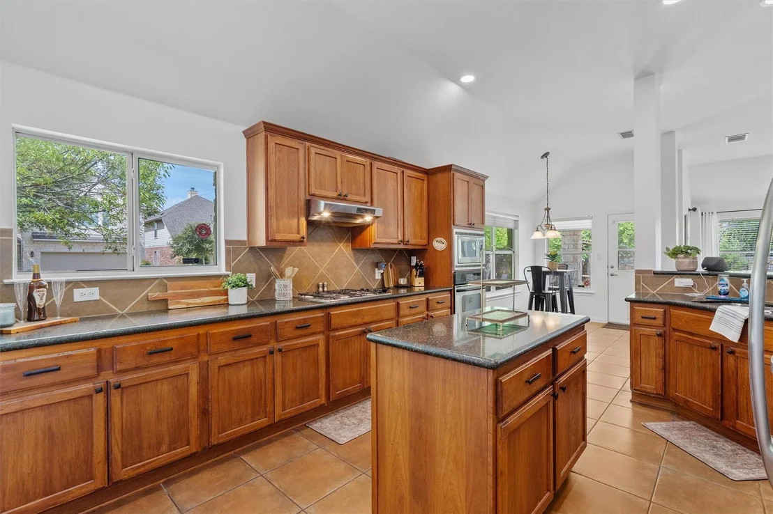 Photo of 9437 Caves Valley DR