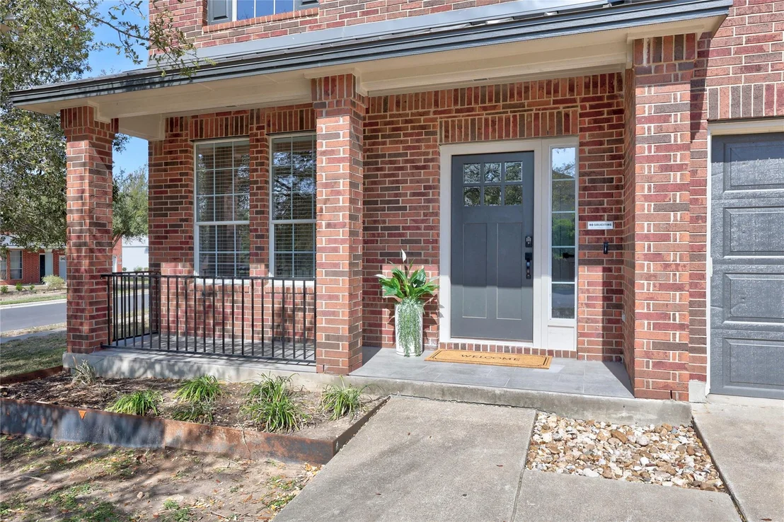 Photo of 117 Waterloo DR