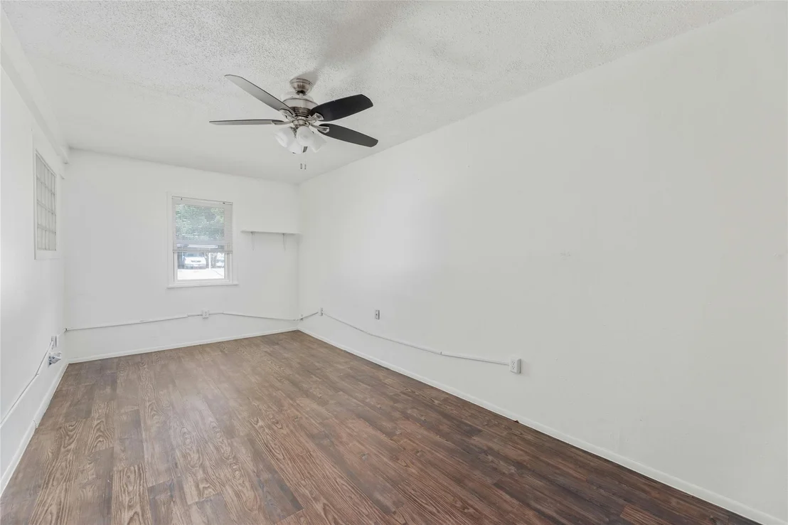 Photo of 6401 Kenilworth DR