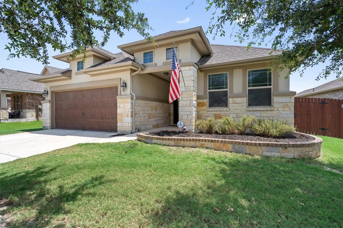 Photo of 705 Hereford LOOP