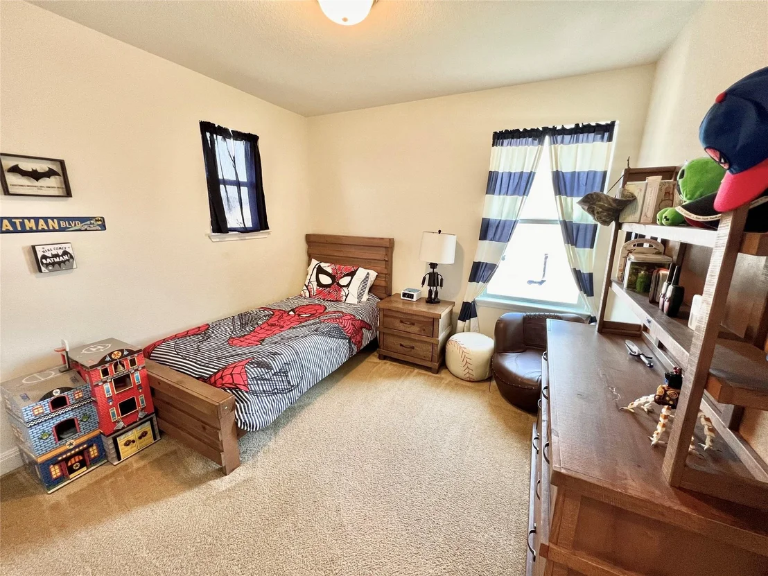 Photo of 504 Sheepshank DR