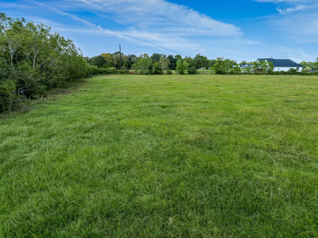 Photo of 37280 Clapp RD