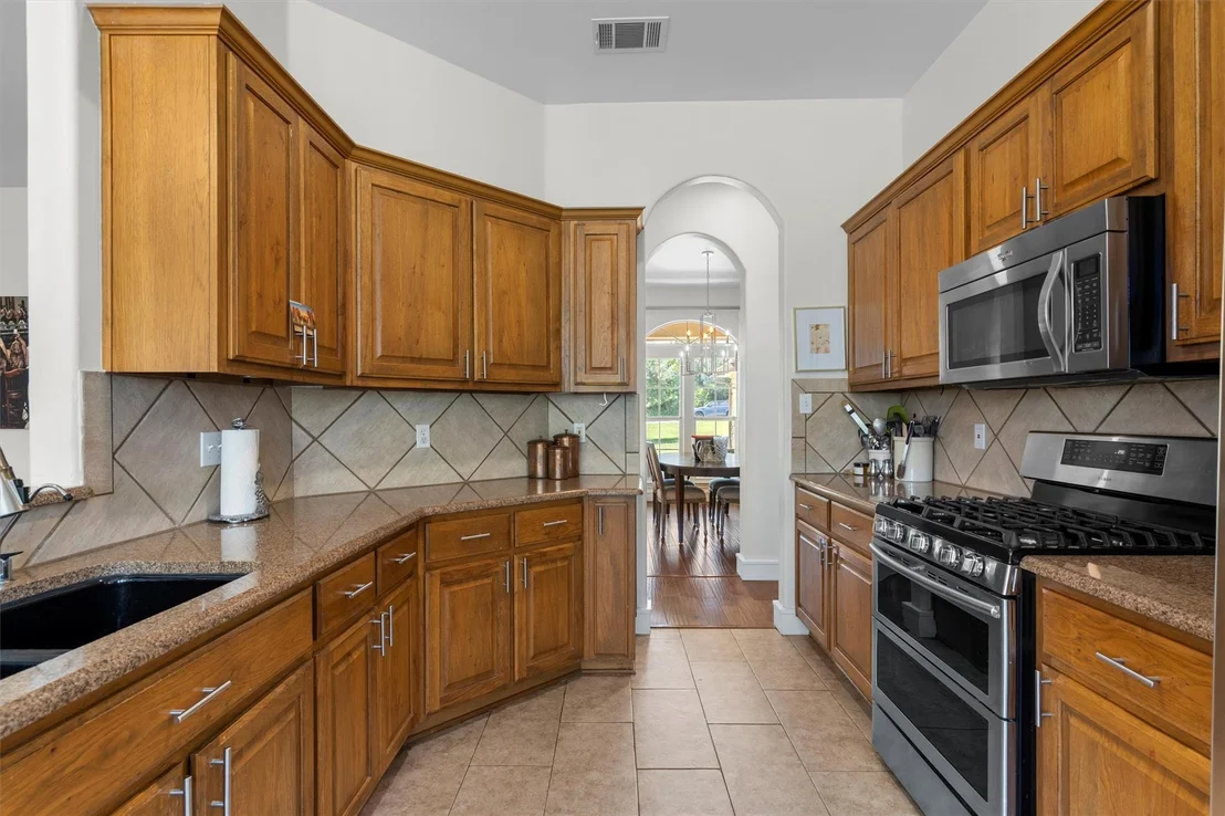 Photo of 15509 Fox Run DR