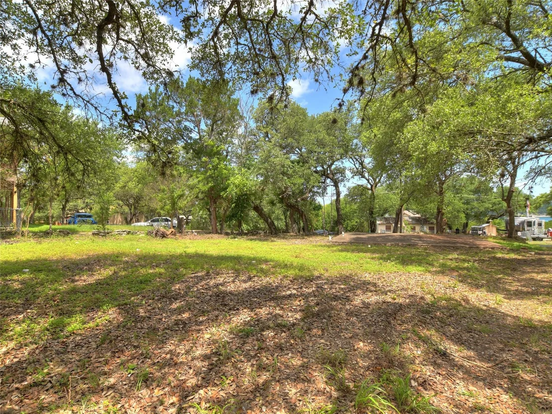 Photo of 1414 Oak Hurst RD